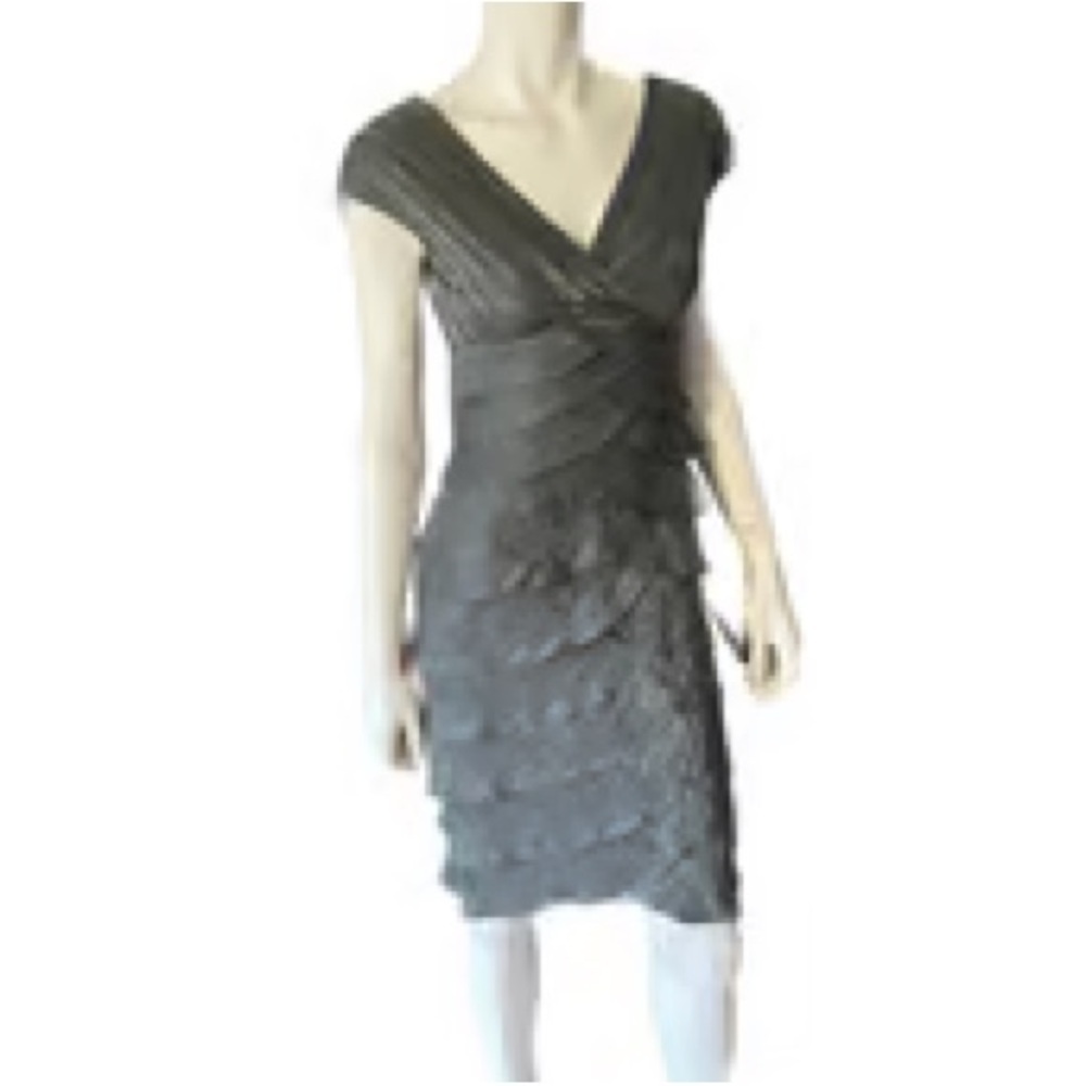 NWT Sophie Max 2 piece grey layered‎ skirt set